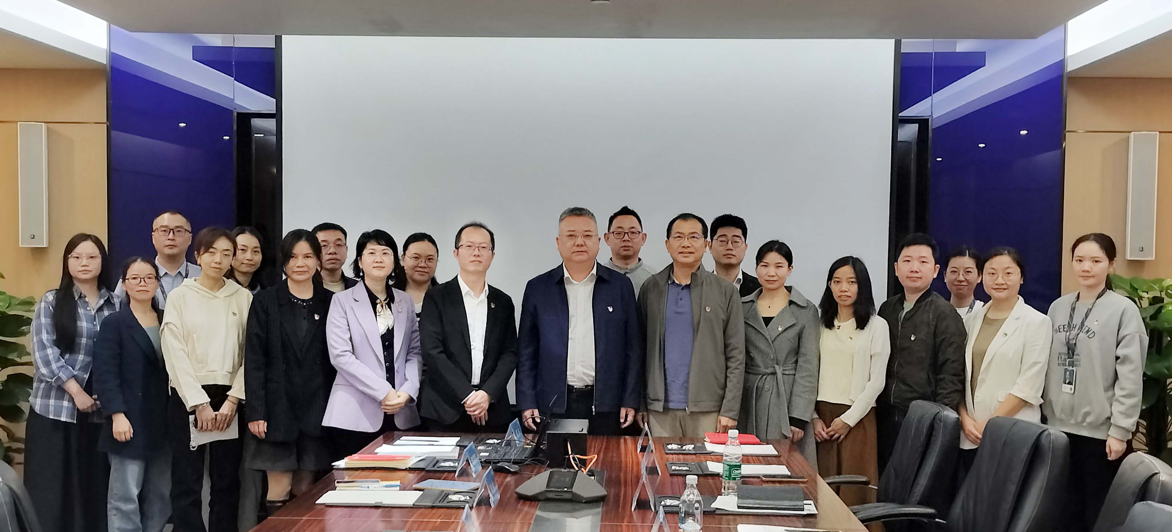 李程任深圳市ok138cn太阳集团古天乐供应链股份有限公司党委书记，钟志华任党委副书记、纪委书记